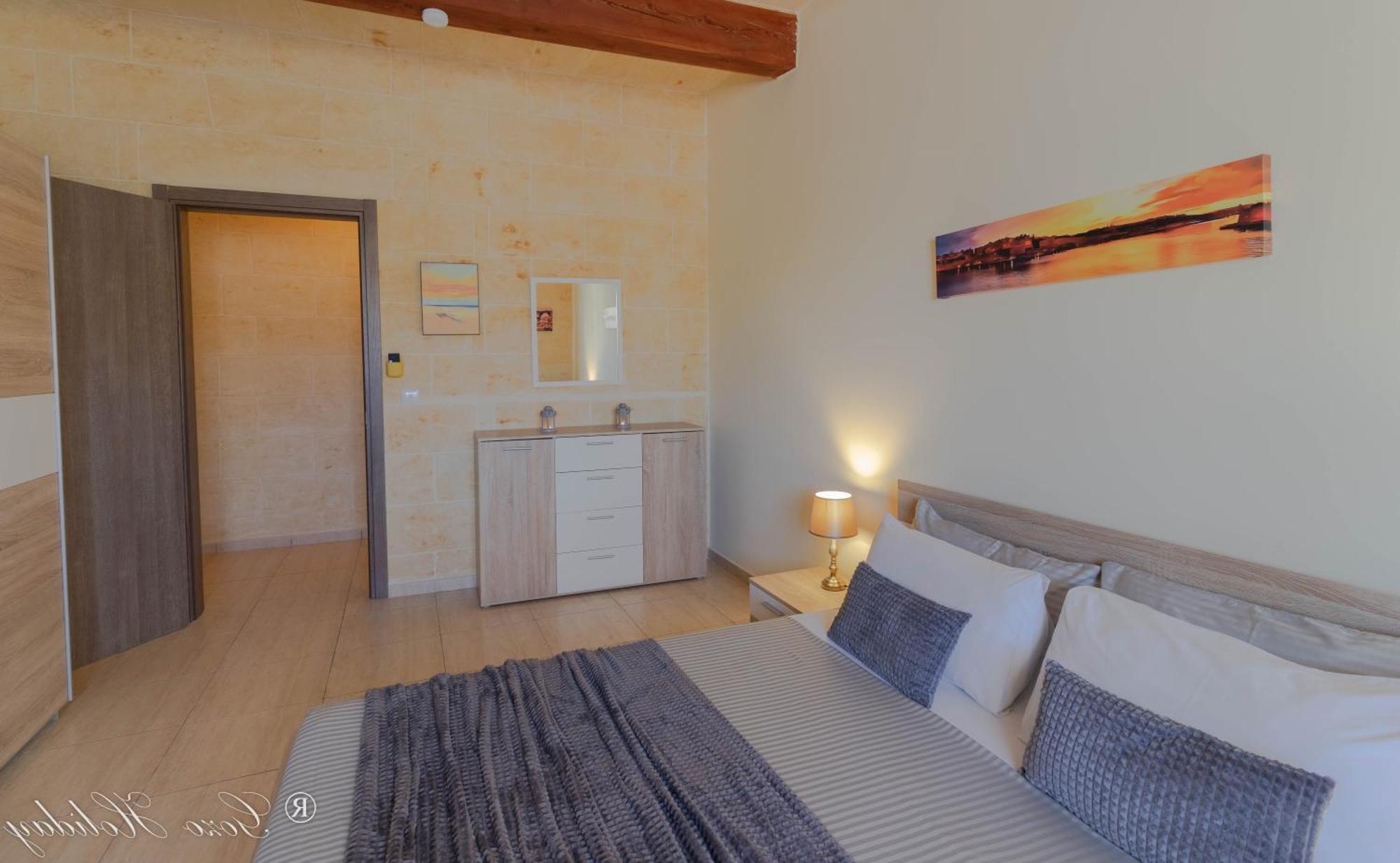 Vila Hellios Qala Exteriér fotografie